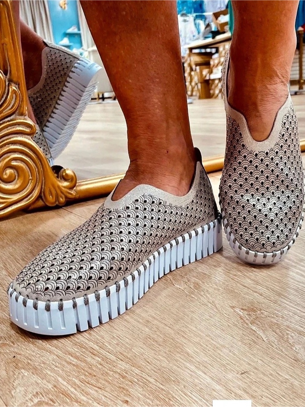 Ilse Jacobsen Tulip 139 Slip-On Geometric Platform Sneakers Gray & White